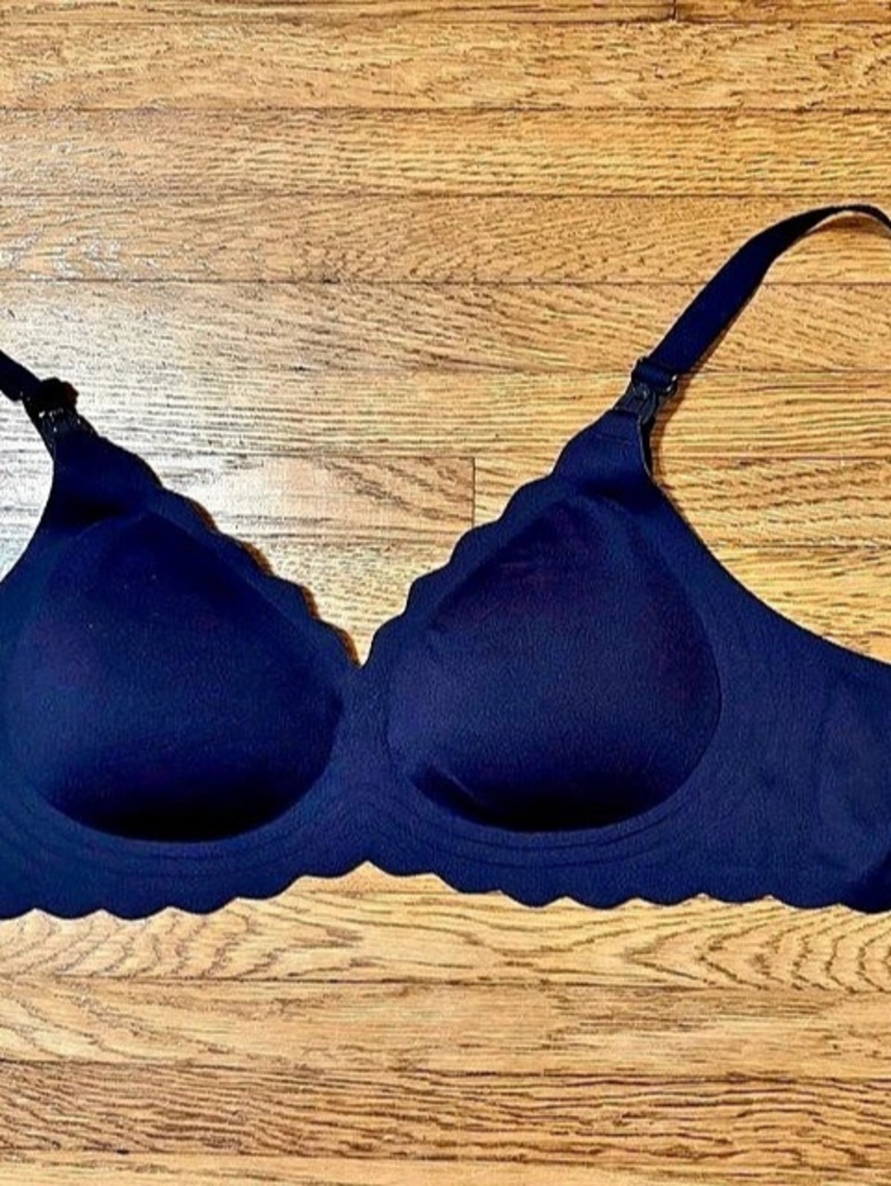 momcozy Jelly Strip Seamless Nursing Bra YN46 Black Large